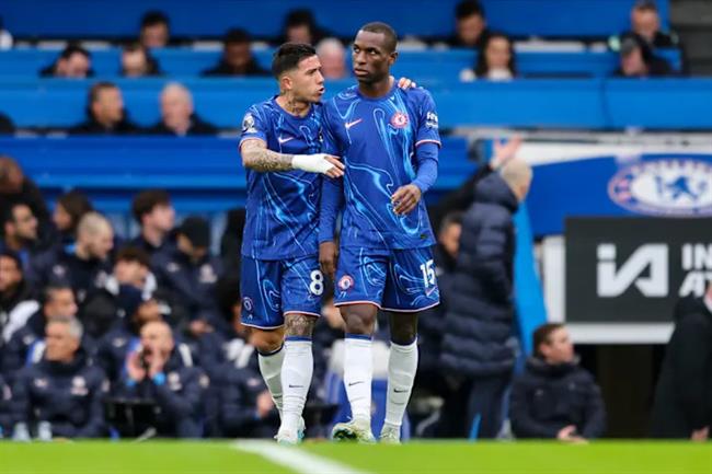 Nicolas Jackson sẵn sàng đón nhận chỉ trích để tiến bộ hơn 1 Nicolas Jackson sẵn sàng đón nhận chỉ trích để tiến bộ hơn 1