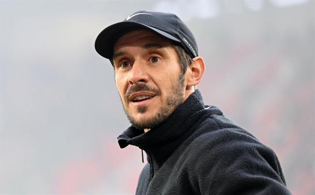 Tiểu sử huấn luyện viên Julian Schuster của CLB Freiburg