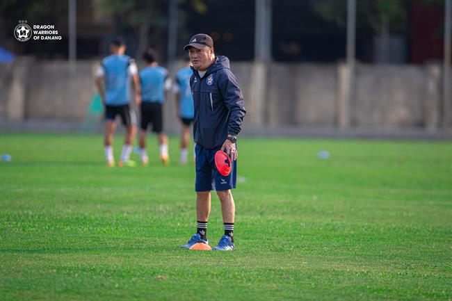CLB Đà Nẵng chính thức chia tay GĐKT Trương Việt Hoàng