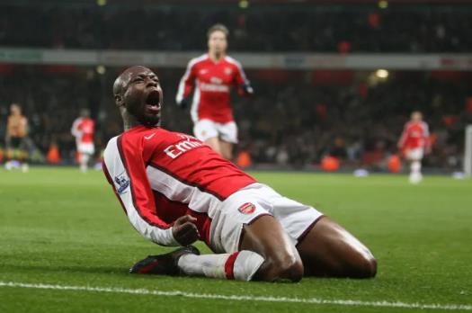 William Gallas nhận định bất ngờ về Arsenal. William Gallas nhan dinh bat ngo ve Arsenal.