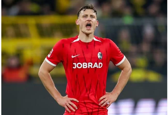 Nhận định Freiburg vs Wolfsburg (2h30 ngày 1412) Căng thẳng tột độ 1