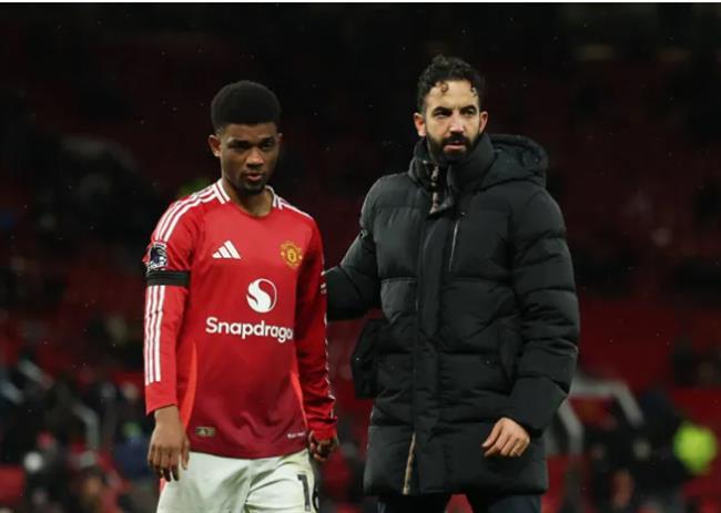 Amad Diallo duoc cho la se da chinh truoc Man City.