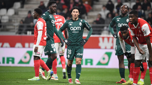 Nhận định Monaco vs PSG (03h00 ngày 1912) Hiểm địa Stade Louis II 2