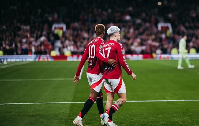 Rashford và Garnacho phản ứng thế nào khi vắng mặt trước Man City 1