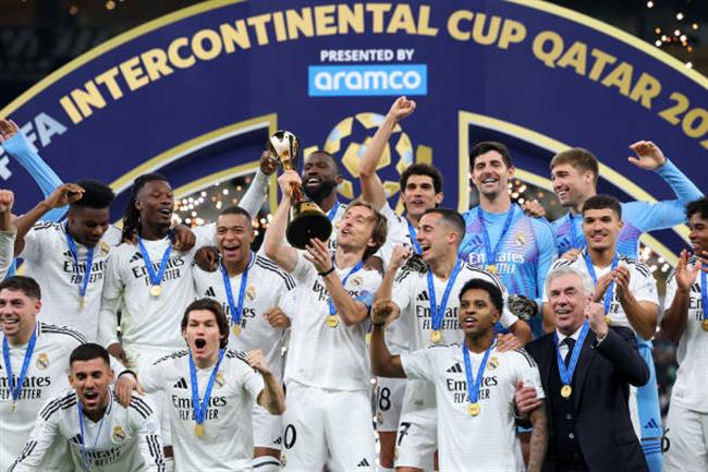 Nhận định Real Madrid vs Sevilla (22h15 ngày 2212) Santiago Bernabeu mở hội 1