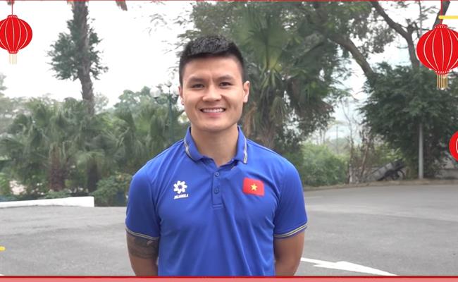 Đội tuyển Việt Nam gửi lời chúc năm mới 2025 tới người hâm mộ