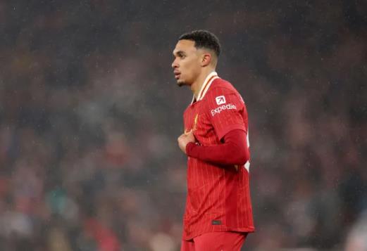 Trent Alexander-Arnold gap nhieu kho khan truoc MU.