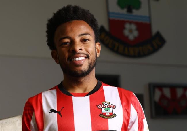 Tiểu sử của hậu vệ Welington của Southampton