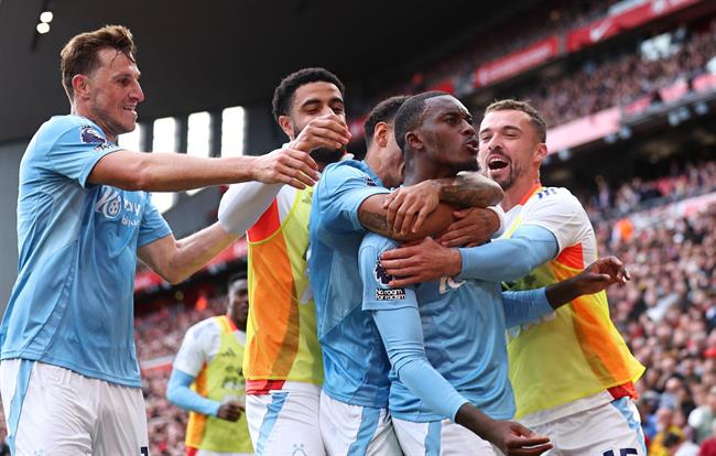 Arne Slot: Nottingham Forest xứng đáng được coi là ứng viên vô địch