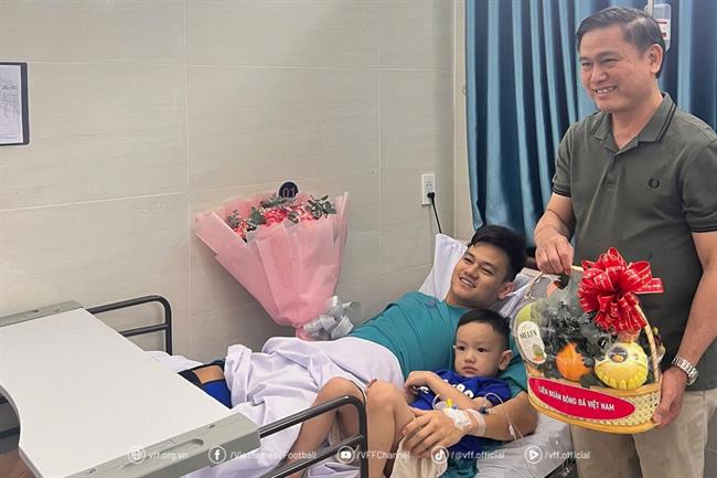 Tấn Tài sẽ được hỗ trợ tối đa để trở lại ĐT Việt Nam sớm nhất