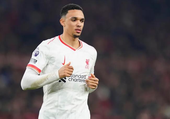 Real Madrid tu bo viec theo duoi Trent Alexander-Arnold.