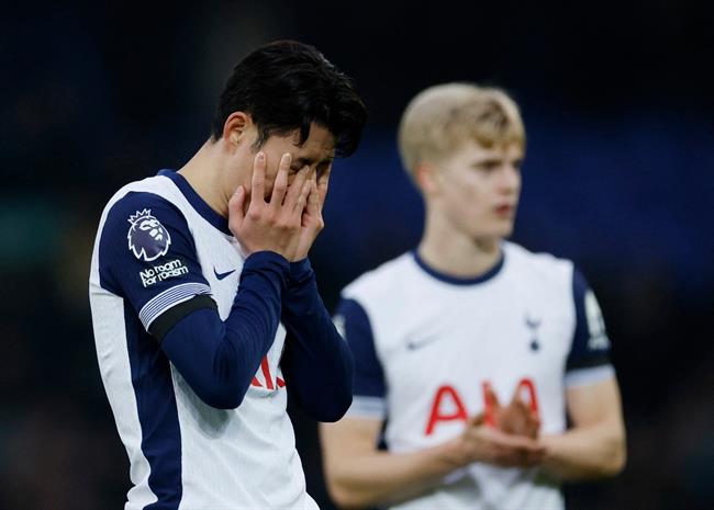 HLV Tottenham giải thích thế nào sau trận thua Everton?