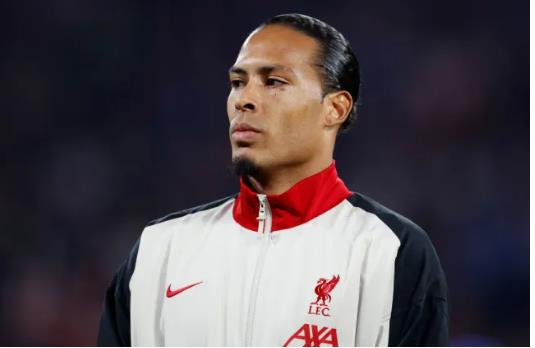 Virgil van Dijk tot hon John Terry va Nemanja Vidic