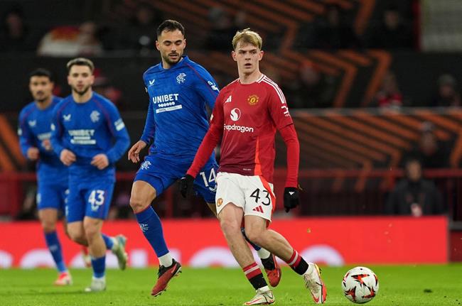 Bruno Fernandes ngợi khen sao trẻ MU sau trận thắng Rangers 1