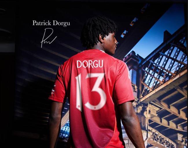 Man United CHÍNH THỨC công bố thương vụ Patrick Dorgu