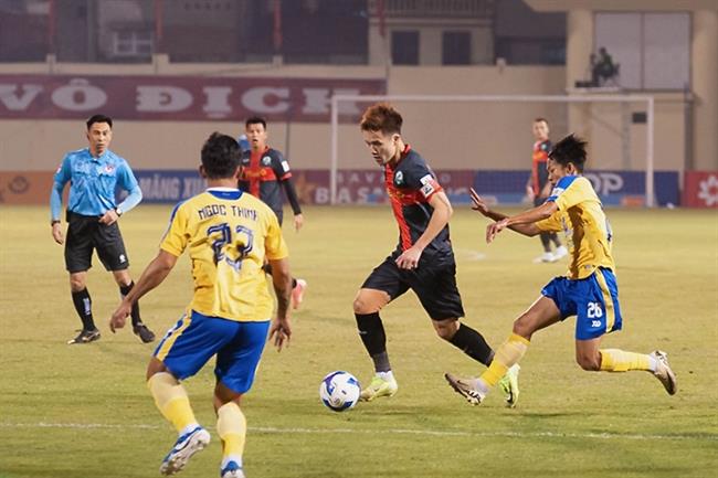 Hoang duc Ninh Binh vs dong Thap 9/2