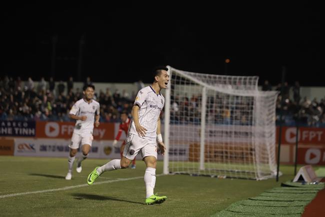 Nguyễn Tiến Linh đạt cột mốc ấn tượng trong sự nghiệp 1