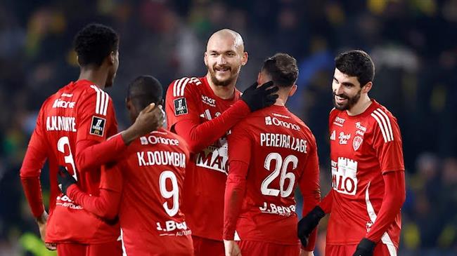 Nhận định Brest vs PSG (0h45 ngày 122) Không dễ thắng cách biệt 2 Nhận định Brest vs PSG (0h45 ngày 122) Không dễ thắng cách biệt 2