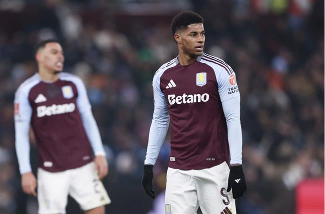 Rashford ra mắt mờ nhạt trong trận thắng của Aston Villa