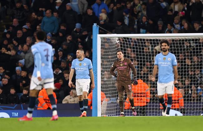 Deco cho rằng Man City vẫn cần chi thêm tiền làm mới đội hình 1