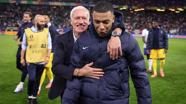 HLV Deschamps xác nhận Kylian Mbappe trở lại ĐT Pháp vào tháng Ba