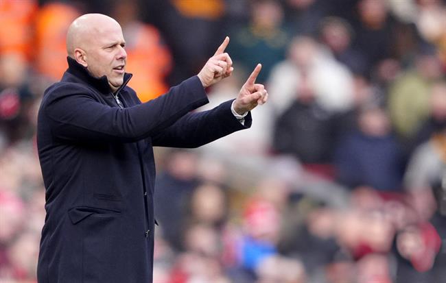 Arne Slot thừa nhận Liverpool không thể đá hay trong cả 38 trận 1