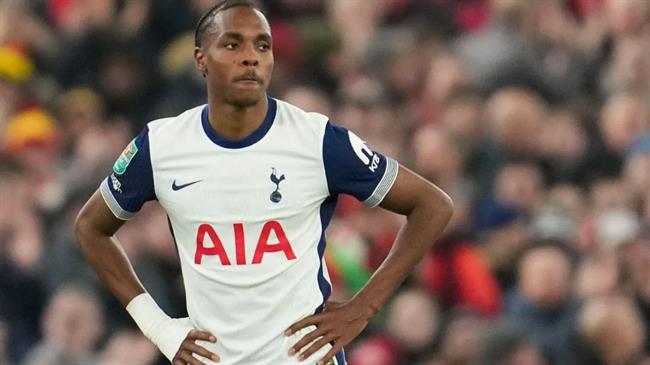 Tiểu sử cầu thủ Mathys Tel