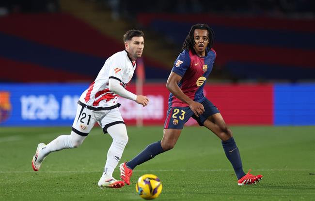 Jules Kounde tiết lộ đã gia hạn hợp đồng với Barca 1