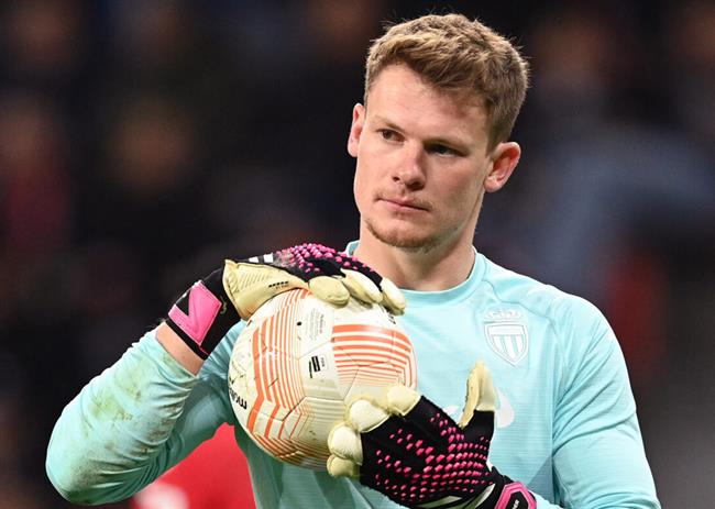 Tiểu sử thủ môn Alexander Nubel