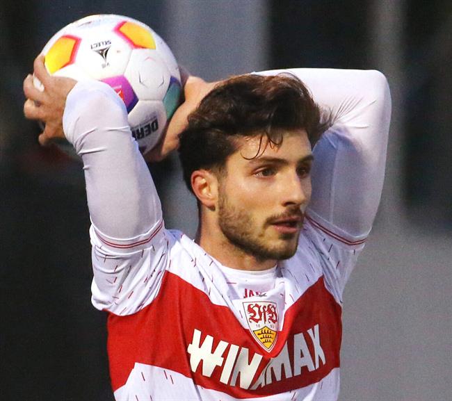 Tiểu sử trung vệ Leonidas Stergiou