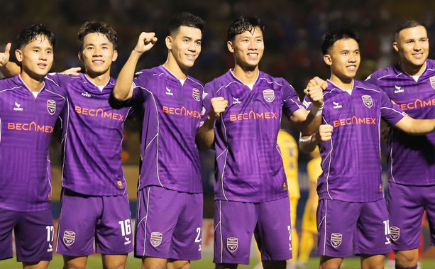 Highlights Bình Dương - SLNA | Tiến Linh lập công | V-League 2024/25