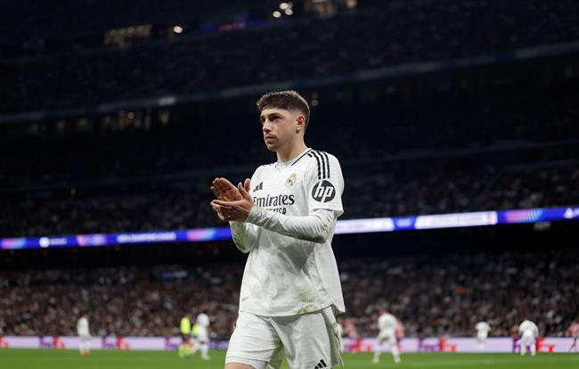 Ancelotti tiết lộ Fede Valverde kiệt sức sau trận thắng Atletico 1