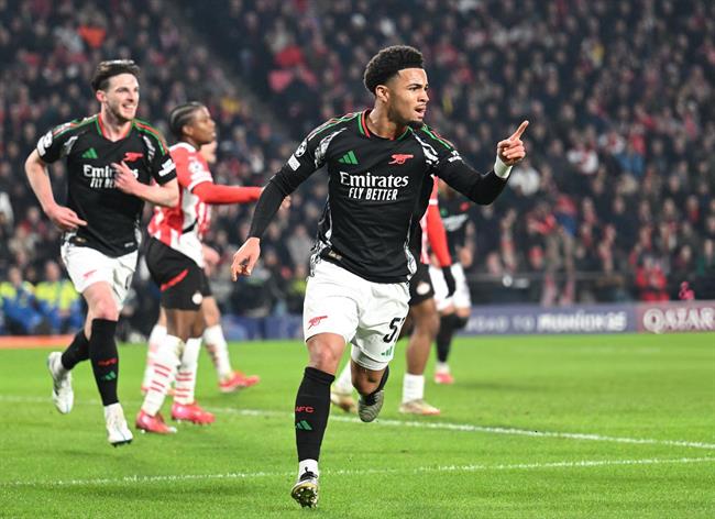 Declan Rice hết lời ngợi khen sao trẻ Arsenal sau trận thắng PSV 1