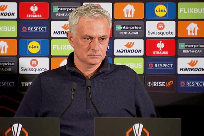 Mourinho: Thua 1-3 còn may