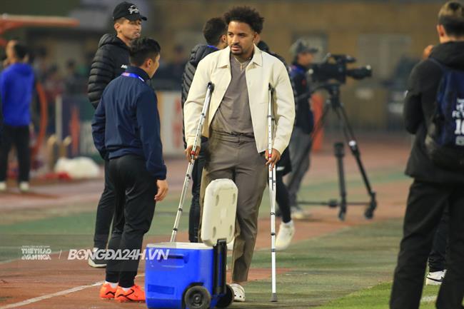 Nguyễn Xuân Son tập luyện trở lại cùng CLB Nam Định