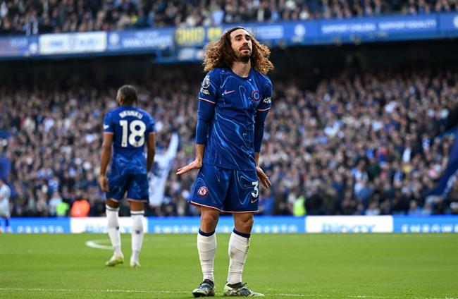 Marc Cucurella: Mảnh ghép bất ngờ trên hàng công Chelsea