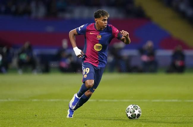 Huyền thoại Real Madrid đánh giá cao Yamal hơn Messi ở tuổi 18 1