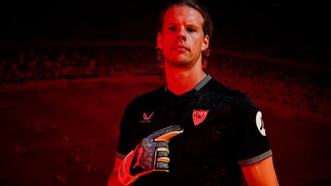 Tiểu sử cầu thủ Orjan Nyland