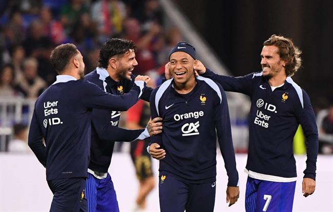 Kylian Mbappe biết trước ý định rời ĐT Pháp của Griezmann 1