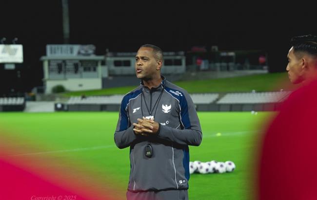 Gọi đội hình siêu mạnh, tân HLV trưởng Indonesia tự tin lấy điểm trước Australia