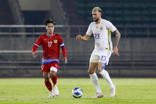 Tuyển Lào gây thất vọng trước ngày đối đầu thầy trò Kim Sang Sik