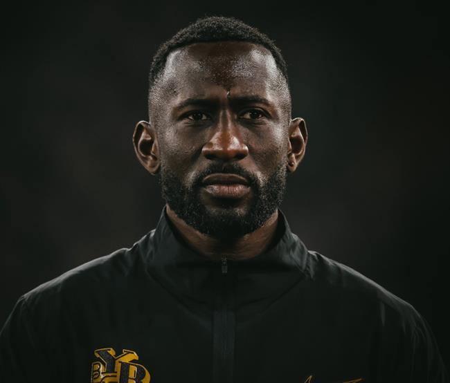 Tiểu sử tiền đạo Silvere Ganvoula