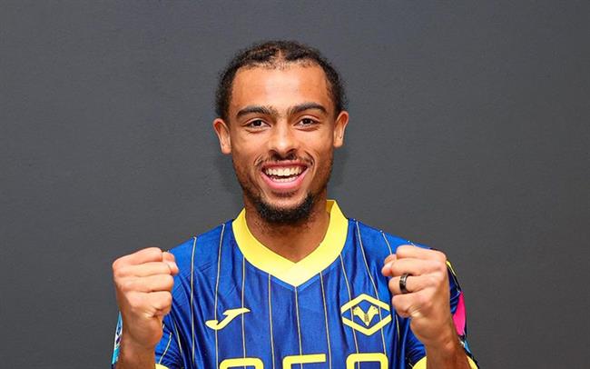 Tiểu sử tiền vệ Antoine Bernede