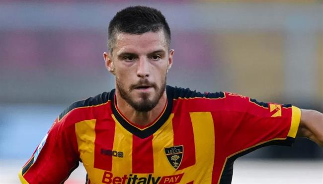 Tiểu sử hậu vệ phải Frederic Guilbert