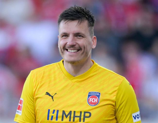 Thông tin tiểu sử thủ môn Kevin Muller