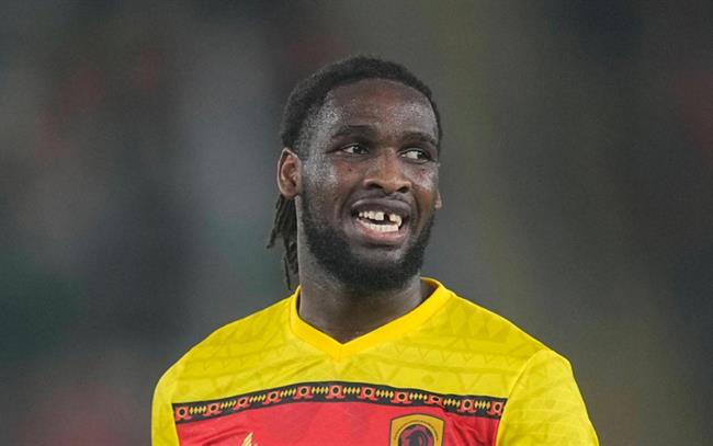 Tiểu sử trung vệ Kialonda Gaspar