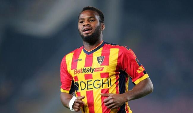 Tiểu sử tiền vệ Lassana Coulibaly