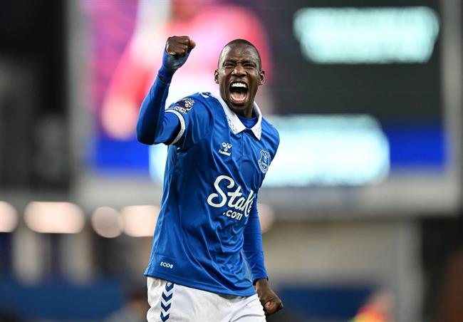 Image hình ảnh hình ảnh Doucoure - Abdoulaye Doucoure - Hình ảnh của cầu thủ Abdoulaye Doucoure