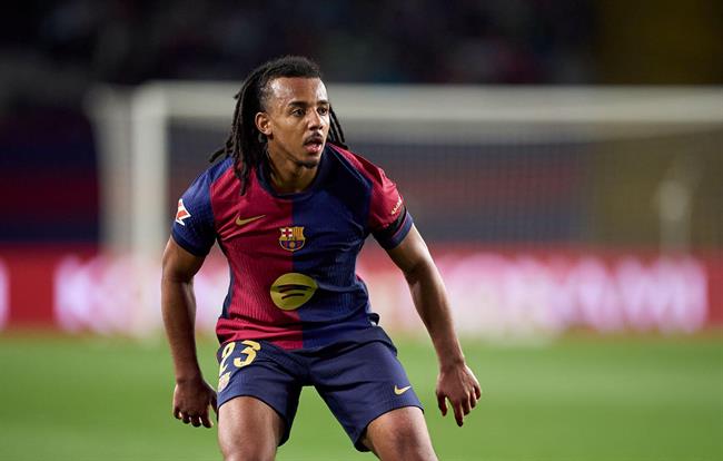 Hậu vệ Barca chỉ trích lịch thi đấu của La Liga