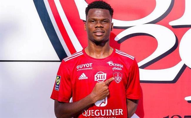 Tiểu sử và sự nghiệp của cầu thủ Luck Zogbe